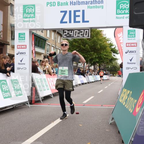 21.09.2025 - PSD Bank Halbmarathon Strokosch-Dieckow http://msf.ph/oto/8938063 21.09.2025 12:39:44 Ziel 2709, 2765, 3623 meine-sportfotos.de