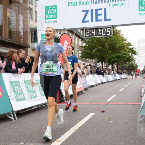 21.09.2025 - PSD Bank Halbmarathon Strokosch-Dieckow http://msf.ph/oto/8938078 21.09.2025 12:40:33 Ziel 1558, 3513 meine-sportfotos.de