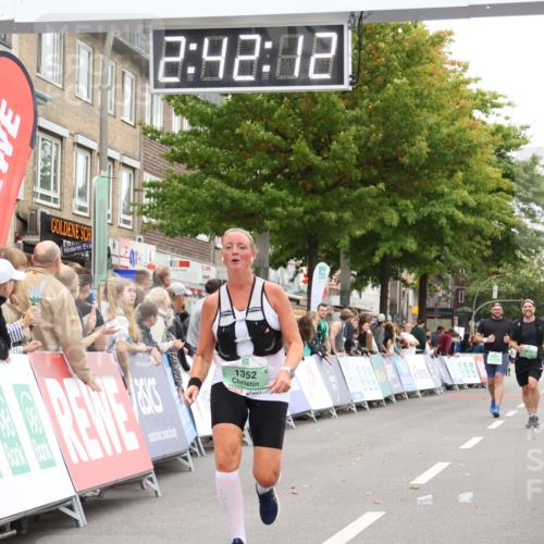 21.09.2025 - PSD Bank Halbmarathon Strokosch-Dieckow http://msf.ph/oto/8938126 21.09.2025 12:41:36 Ziel 1352 meine-sportfotos.de