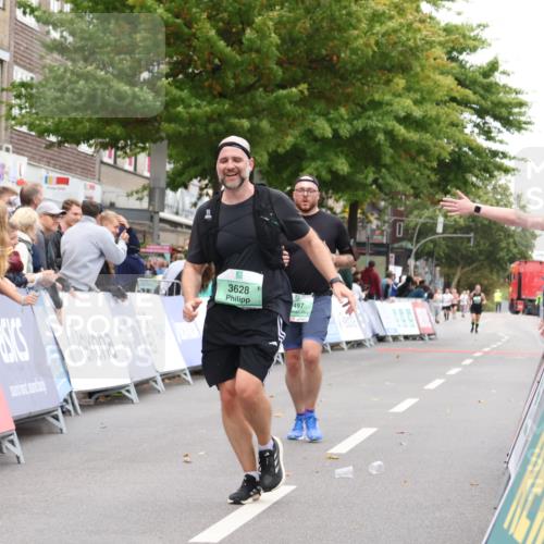 21.09.2025 - PSD Bank Halbmarathon Strokosch-Dieckow http://msf.ph/oto/8938133 21.09.2025 12:41:42 Ziel 1352, 1497, 3628 meine-sportfotos.de