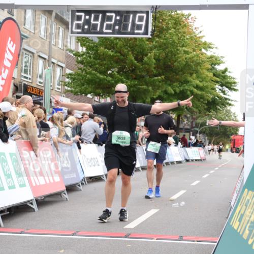21.09.2025 - PSD Bank Halbmarathon Strokosch-Dieckow http://msf.ph/oto/8938134 21.09.2025 12:41:43 Ziel 1352, 1497, 3628 meine-sportfotos.de
