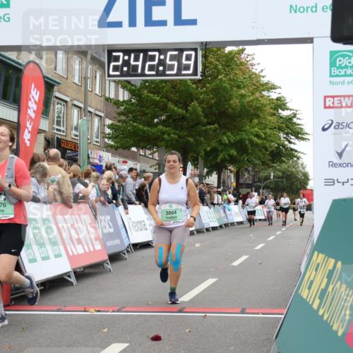 21.09.2025 - PSD Bank Halbmarathon Strokosch-Dieckow http://msf.ph/oto/8938159 21.09.2025 12:42:22 Ziel 1676, 3864 meine-sportfotos.de