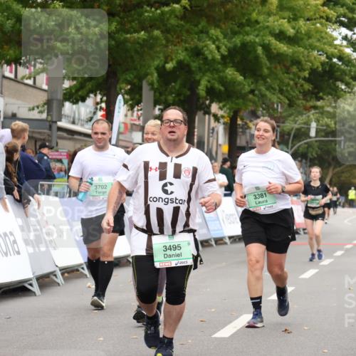 21.09.2025 - PSD Bank Halbmarathon Strokosch-Dieckow http://msf.ph/oto/8938167 21.09.2025 12:42:35 Ziel 3241, 3381, 3495 meine-sportfotos.de