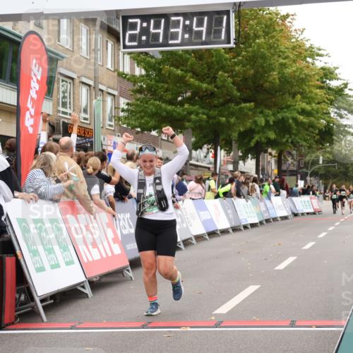 21.09.2025 - PSD Bank Halbmarathon Strokosch-Dieckow http://msf.ph/oto/8938192 21.09.2025 12:43:04 Ziel 1744, 3591 meine-sportfotos.de