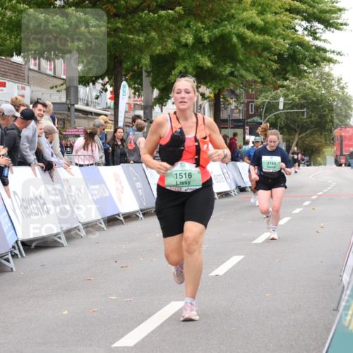 21.09.2025 - PSD Bank Halbmarathon Strokosch-Dieckow http://msf.ph/oto/8938243 21.09.2025 12:44:25 Ziel 1516, 3714, 3744 meine-sportfotos.de