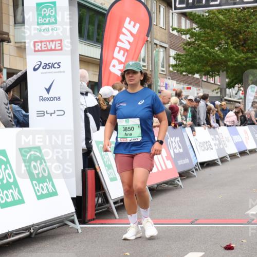21.09.2025 - PSD Bank Halbmarathon Strokosch-Dieckow http://msf.ph/oto/8938256 21.09.2025 12:44:40 Ziel 3712, 3850 meine-sportfotos.de