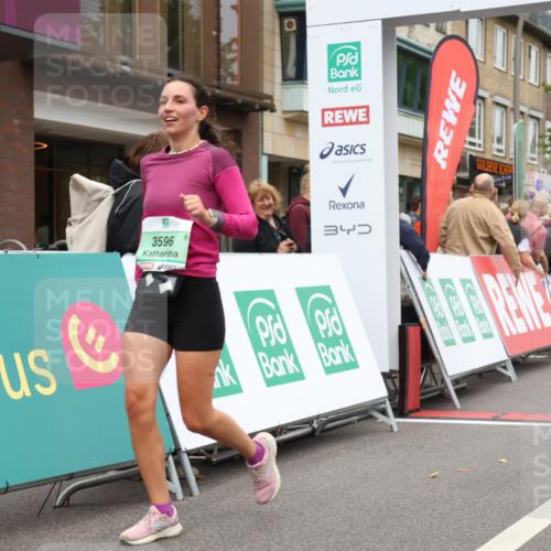 21.09.2025 - PSD Bank Halbmarathon Strokosch-Dieckow http://msf.ph/oto/8938322 21.09.2025 12:47:03 Ziel 3596, 3647, 3872 meine-sportfotos.de