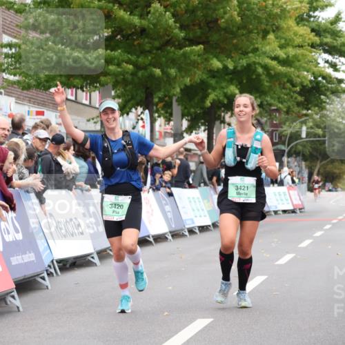 21.09.2025 - PSD Bank Halbmarathon Strokosch-Dieckow http://msf.ph/oto/8938333 21.09.2025 12:47:18 Ziel 3420, 3421 meine-sportfotos.de