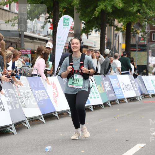 21.09.2025 - PSD Bank Halbmarathon Strokosch-Dieckow http://msf.ph/oto/8938361 21.09.2025 12:48:45 Ziel 3834 meine-sportfotos.de