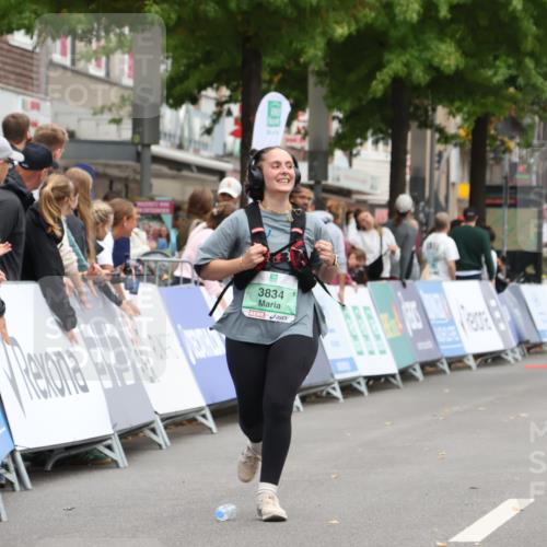 21.09.2025 - PSD Bank Halbmarathon Strokosch-Dieckow http://msf.ph/oto/8938362 21.09.2025 12:48:45 Ziel 3834 meine-sportfotos.de