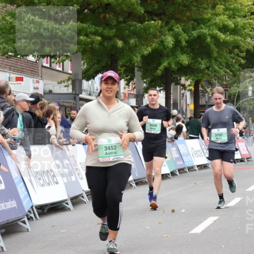 21.09.2025 - PSD Bank Halbmarathon Strokosch-Dieckow http://msf.ph/oto/8938375 21.09.2025 12:49:08 Ziel 3452, 3608, 3707 meine-sportfotos.de