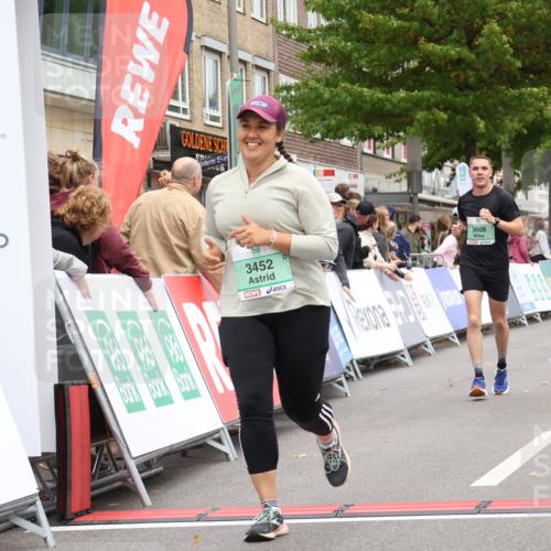 21.09.2025 - PSD Bank Halbmarathon Strokosch-Dieckow http://msf.ph/oto/8938378 21.09.2025 12:49:10 Ziel 3452, 3608, 3707 meine-sportfotos.de