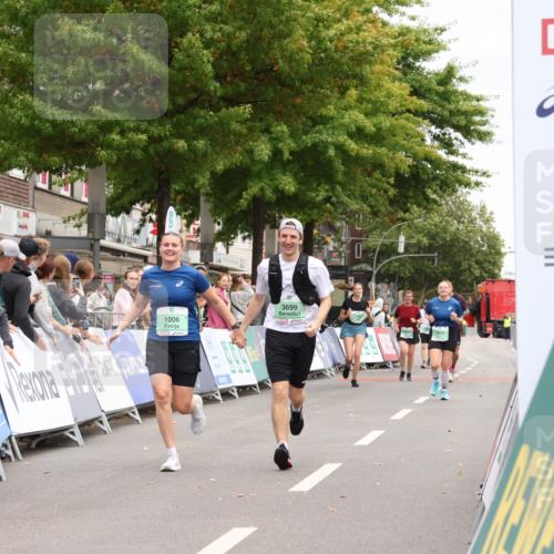 21.09.2025 - PSD Bank Halbmarathon Strokosch-Dieckow http://msf.ph/oto/8938400 21.09.2025 12:49:44 Ziel 1006, 3699 meine-sportfotos.de