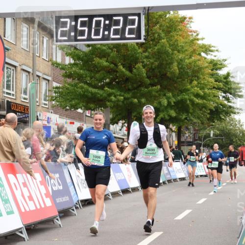 21.09.2025 - PSD Bank Halbmarathon Strokosch-Dieckow http://msf.ph/oto/8938402 21.09.2025 12:49:46 Ziel 1006, 3699 meine-sportfotos.de