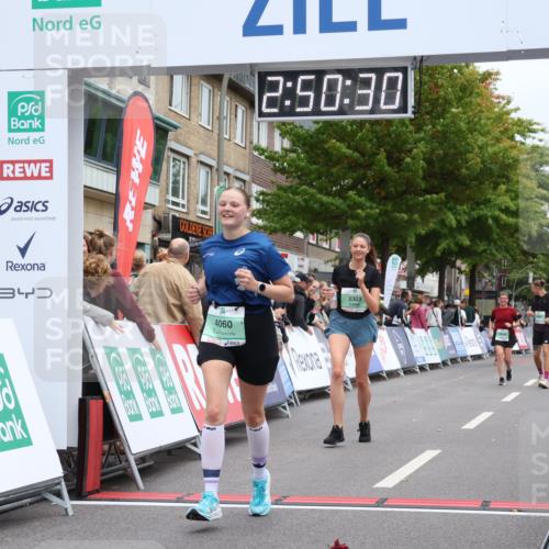 21.09.2025 - PSD Bank Halbmarathon Strokosch-Dieckow http://msf.ph/oto/8938409 21.09.2025 12:49:53 Ziel 1006, 3303, 3699, 4060 meine-sportfotos.de