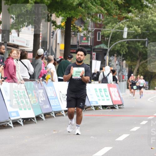 21.09.2025 - PSD Bank Halbmarathon Strokosch-Dieckow http://msf.ph/oto/8938450 21.09.2025 12:51:16 Ziel  meine-sportfotos.de