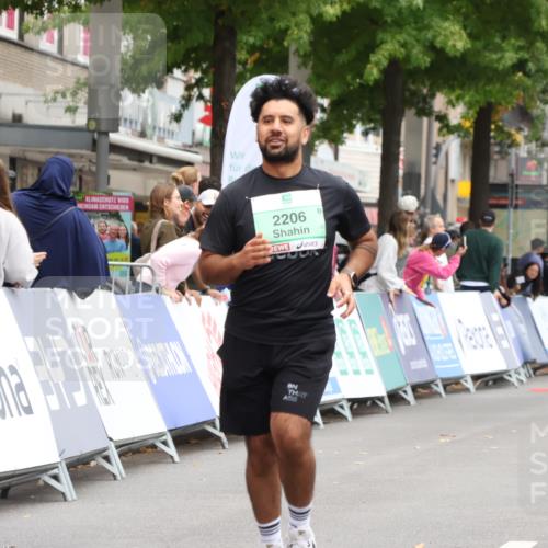 21.09.2025 - PSD Bank Halbmarathon Strokosch-Dieckow http://msf.ph/oto/8938452 21.09.2025 12:51:22 Ziel 2206 meine-sportfotos.de