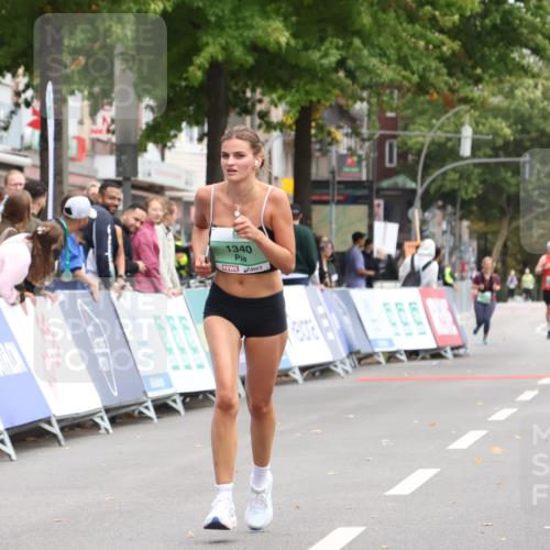 21.09.2025 - PSD Bank Halbmarathon Strokosch-Dieckow http://msf.ph/oto/8938468 21.09.2025 12:51:51 Ziel 1340, 1381, 3891 meine-sportfotos.de