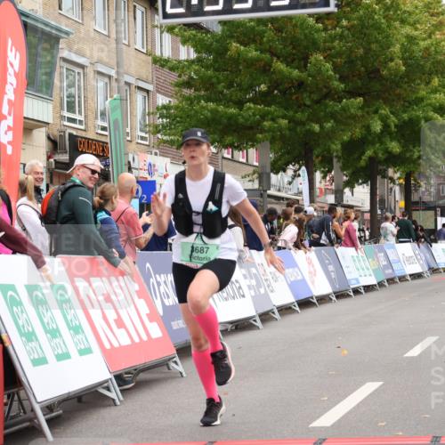 21.09.2025 - PSD Bank Halbmarathon Strokosch-Dieckow http://msf.ph/oto/8938491 21.09.2025 12:52:55 Ziel 3687 meine-sportfotos.de