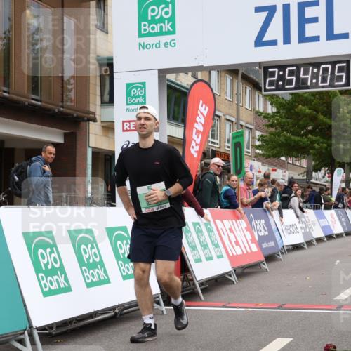 21.09.2025 - PSD Bank Halbmarathon Strokosch-Dieckow http://msf.ph/oto/8938529 21.09.2025 12:53:29 Ziel 3271 meine-sportfotos.de
