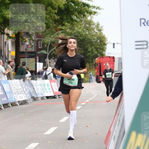 21.09.2025 - PSD Bank Halbmarathon Strokosch-Dieckow http://msf.ph/oto/8938530 21.09.2025 12:53:36 Ziel 2696 meine-sportfotos.de