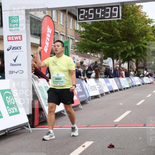 21.09.2025 - PSD Bank Halbmarathon Strokosch-Dieckow http://msf.ph/oto/8938551 21.09.2025 12:54:03 Ziel 3680 meine-sportfotos.de