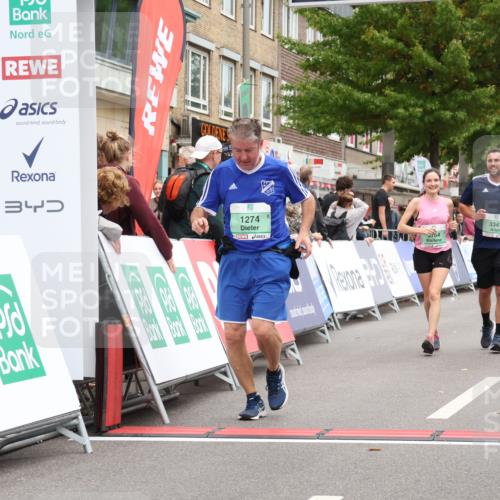 21.09.2025 - PSD Bank Halbmarathon Strokosch-Dieckow http://msf.ph/oto/8938578 21.09.2025 12:54:42 Ziel 1274, 3341, 3764, 3804, 3805 meine-sportfotos.de