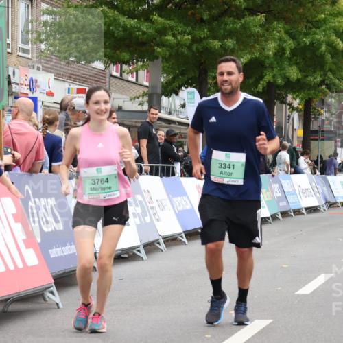 21.09.2025 - PSD Bank Halbmarathon Strokosch-Dieckow http://msf.ph/oto/8938581 21.09.2025 12:54:43 Ziel 1274, 3341, 3764, 3804, 3805 meine-sportfotos.de