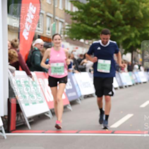 21.09.2025 - PSD Bank Halbmarathon Strokosch-Dieckow http://msf.ph/oto/8938584 21.09.2025 12:54:45 Ziel 1274, 3341, 3764 meine-sportfotos.de