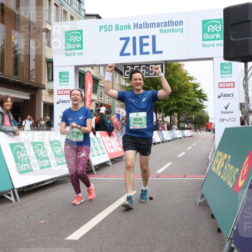 21.09.2025 - PSD Bank Halbmarathon Strokosch-Dieckow http://msf.ph/oto/8938605 21.09.2025 12:56:20 Ziel 3639, 3725 meine-sportfotos.de