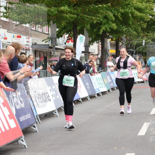 21.09.2025 - PSD Bank Halbmarathon Strokosch-Dieckow http://msf.ph/oto/8938682 21.09.2025 13:02:57 Ziel 1048, 1559, 3867 meine-sportfotos.de