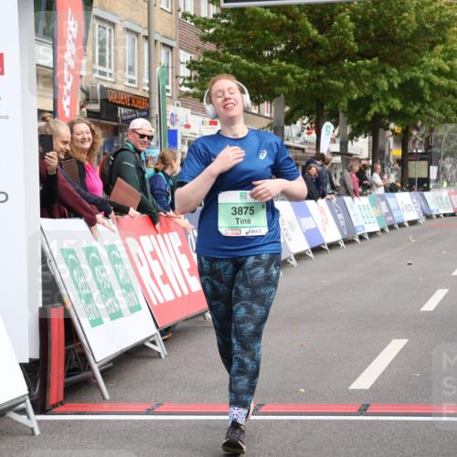 21.09.2025 - PSD Bank Halbmarathon Strokosch-Dieckow http://msf.ph/oto/8938698 21.09.2025 13:04:29 Ziel 3875 meine-sportfotos.de