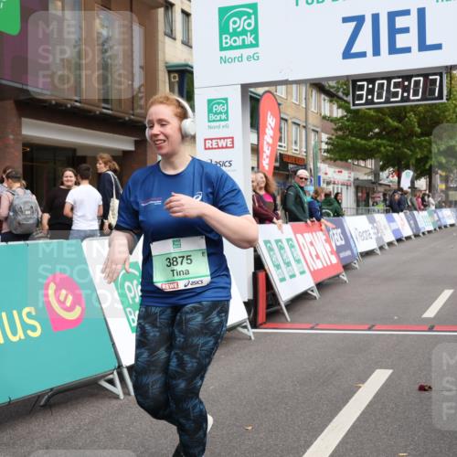 21.09.2025 - PSD Bank Halbmarathon Strokosch-Dieckow http://msf.ph/oto/8938702 21.09.2025 13:04:31 Ziel 3875 meine-sportfotos.de