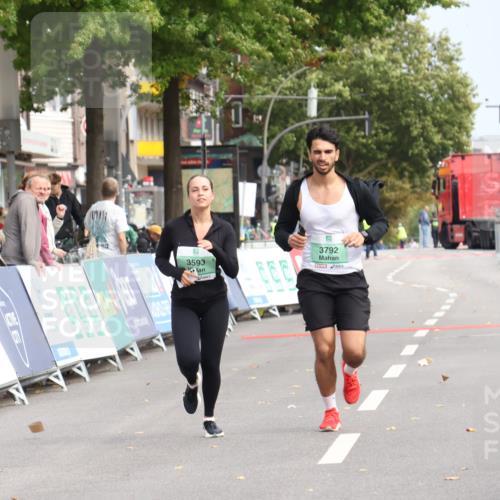 21.09.2025 - PSD Bank Halbmarathon Strokosch-Dieckow http://msf.ph/oto/8938705 21.09.2025 13:04:42 Ziel 3593, 3792 meine-sportfotos.de