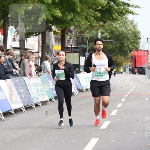 21.09.2025 - PSD Bank Halbmarathon Strokosch-Dieckow http://msf.ph/oto/8938706 21.09.2025 13:04:42 Ziel 3593, 3792 meine-sportfotos.de