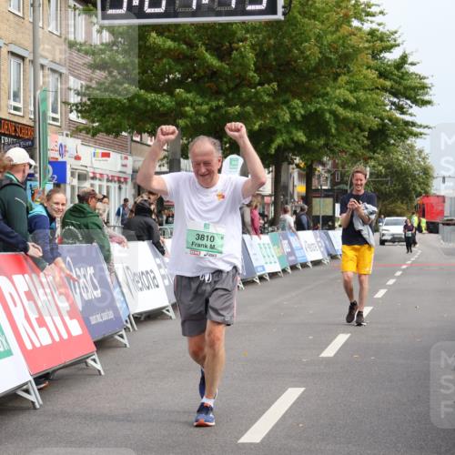 21.09.2025 - PSD Bank Halbmarathon Strokosch-Dieckow http://msf.ph/oto/8938754 21.09.2025 13:07:08 Ziel 3810 meine-sportfotos.de