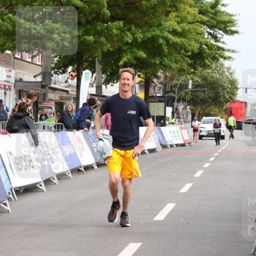 21.09.2025 - PSD Bank Halbmarathon Strokosch-Dieckow http://msf.ph/oto/8938758 21.09.2025 13:07:12 Ziel 3810 meine-sportfotos.de