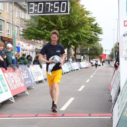 21.09.2025 - PSD Bank Halbmarathon Strokosch-Dieckow http://msf.ph/oto/8938761 21.09.2025 13:07:14 Ziel 3810 meine-sportfotos.de