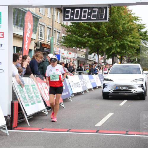 21.09.2025 - PSD Bank Halbmarathon Strokosch-Dieckow http://msf.ph/oto/8938773 21.09.2025 13:07:44 Ziel 3613, 3841 meine-sportfotos.de