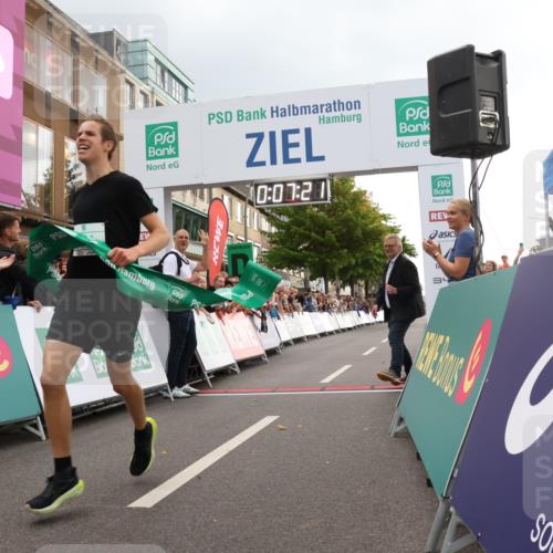 21.09.2025 - PSD Bank Halbmarathon Strokosch-Dieckow http://msf.ph/oto/8938784 21.09.2025 10:24:53 Ziel 350 meine-sportfotos.de