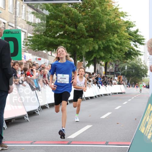21.09.2025 - PSD Bank Halbmarathon Strokosch-Dieckow http://msf.ph/oto/8938790 21.09.2025 10:25:24 Ziel 310, 359, 378 meine-sportfotos.de