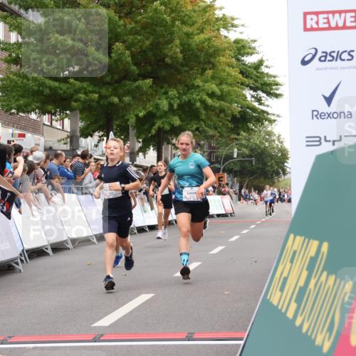 21.09.2025 - PSD Bank Halbmarathon Strokosch-Dieckow http://msf.ph/oto/8938878 21.09.2025 10:26:57 Ziel 143, 152, 210, 222, 283, 360 meine-sportfotos.de