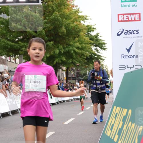 21.09.2025 - PSD Bank Halbmarathon Strokosch-Dieckow http://msf.ph/oto/8938906 21.09.2025 10:27:26 Ziel 128, 239, 242, 298, 329, 330, 398 meine-sportfotos.de