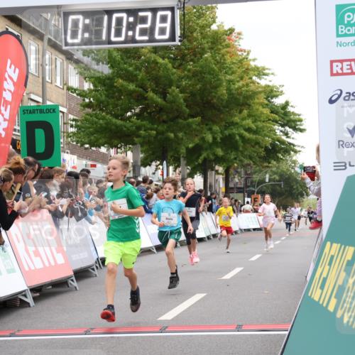 21.09.2025 - PSD Bank Halbmarathon Strokosch-Dieckow http://msf.ph/oto/8938956 21.09.2025 10:28:00 Ziel 144, 203, 241, 254, 289, 354, 367, 401, 451 meine-sportfotos.de