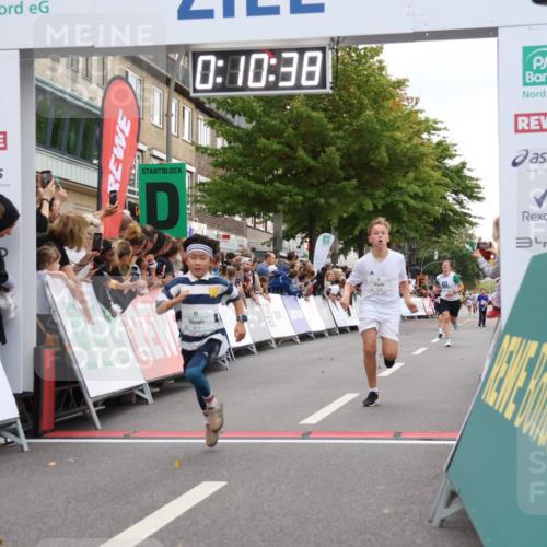 21.09.2025 - PSD Bank Halbmarathon Strokosch-Dieckow http://msf.ph/oto/8938974 21.09.2025 10:28:10 Ziel 241, 253, 254, 289, 356, 411 meine-sportfotos.de