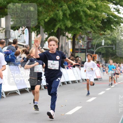 21.09.2025 - PSD Bank Halbmarathon Strokosch-Dieckow http://msf.ph/oto/8939029 21.09.2025 10:28:43 Ziel 123, 150, 197, 198, 204, 205, 317, 321, 361, 374, 426, 437 meine-sportfotos.de