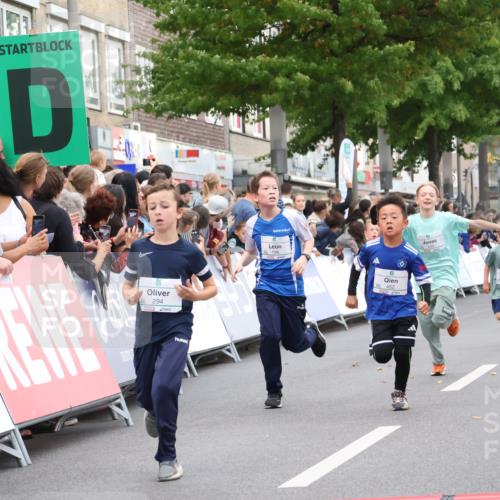 21.09.2025 - PSD Bank Halbmarathon Strokosch-Dieckow http://msf.ph/oto/8939064 21.09.2025 10:29:09 Ziel 134, 142, 155, 167, 168, 194, 196, 212, 258, 267, 294, 338, 412, 452 meine-sportfotos.de
