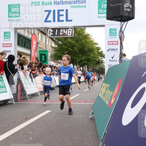 21.09.2025 - PSD Bank Halbmarathon Strokosch-Dieckow http://msf.ph/oto/8939085 21.09.2025 10:29:20 Ziel 168, 267, 327, 390, 395, 416, 443, 455 meine-sportfotos.de