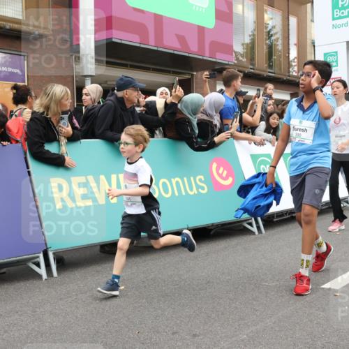 21.09.2025 - PSD Bank Halbmarathon Strokosch-Dieckow http://msf.ph/oto/8939093 21.09.2025 10:29:25 Ziel 261, 327, 345, 390, 395, 416, 434, 455 meine-sportfotos.de