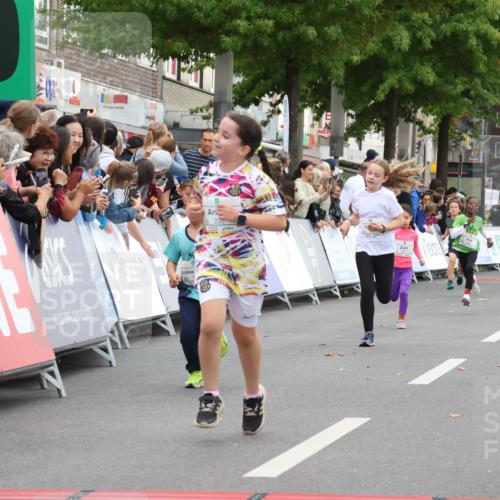 21.09.2025 - PSD Bank Halbmarathon Strokosch-Dieckow http://msf.ph/oto/8939128 21.09.2025 10:29:47 Ziel 103, 132, 235, 271, 300, 328, 393, 453 meine-sportfotos.de